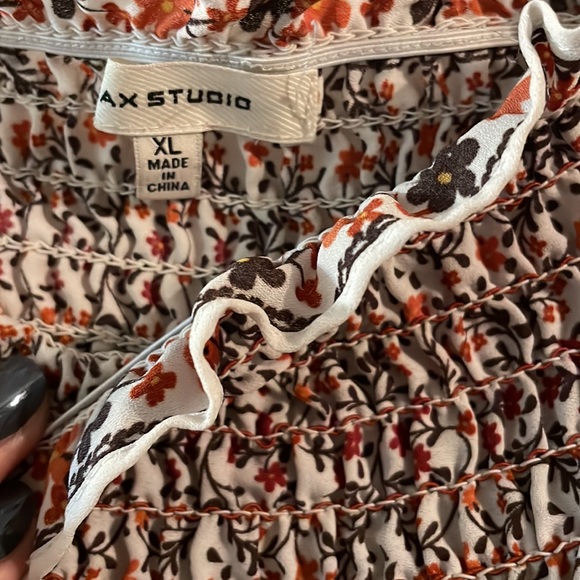 ❌SOLD❌ Top - Picture 3 of 4